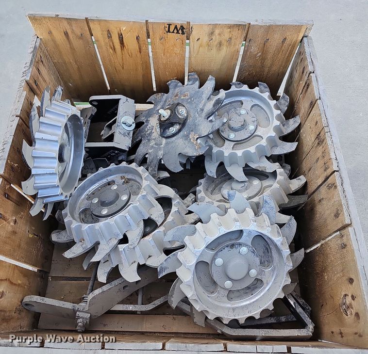 image for item OL9383 (8) row cleaners