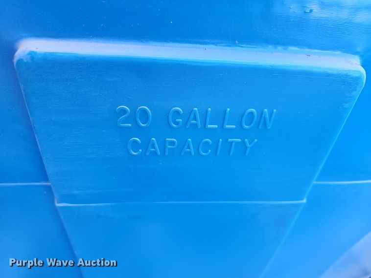 image for item OL9385 PolarMax WPM20  livestock water trough