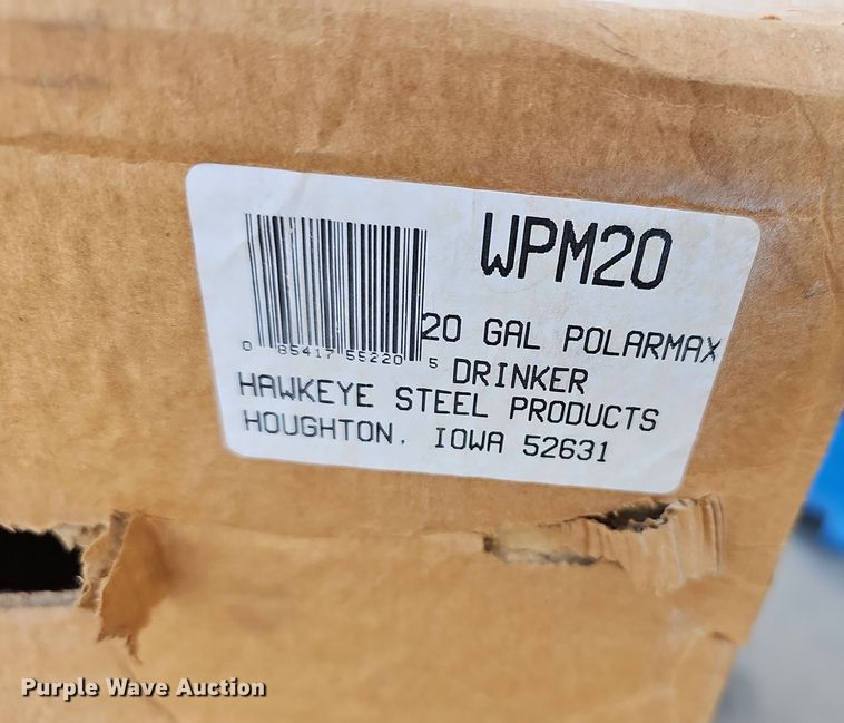 image for item OL9385 PolarMax WPM20  livestock water trough