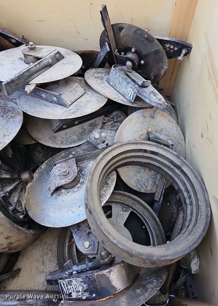 image for item OL9388 Row closing system