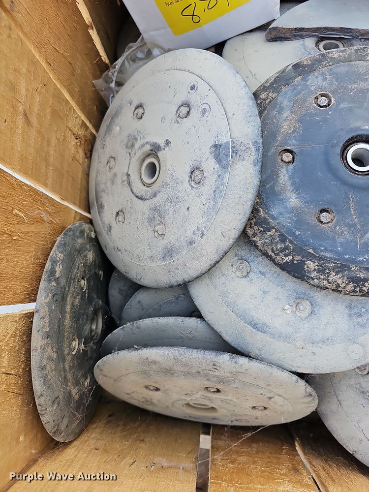 image for item OL9389 9" closing wheels