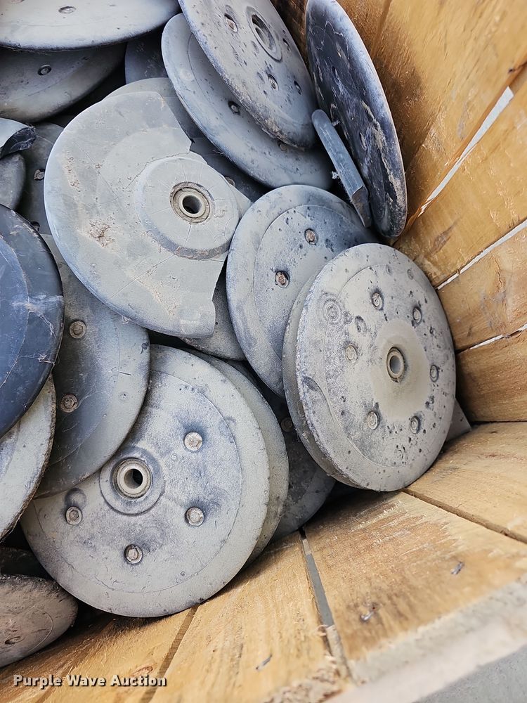 image for item OL9389 9" closing wheels