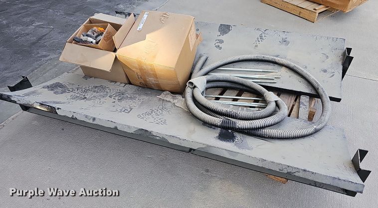 image for item OL9390 Tank cradle