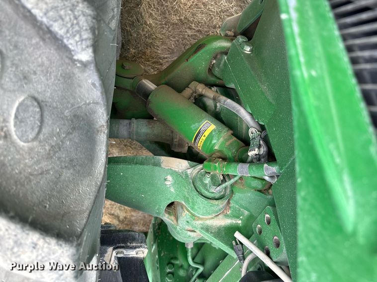 image for item NP9563 2009 John Deere 8530  MFWD tractor