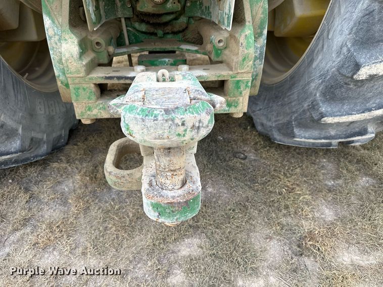 image for item NP9563 2009 John Deere 8530  MFWD tractor