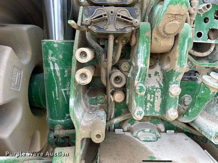 image for item NP9563 2009 John Deere 8530  MFWD tractor