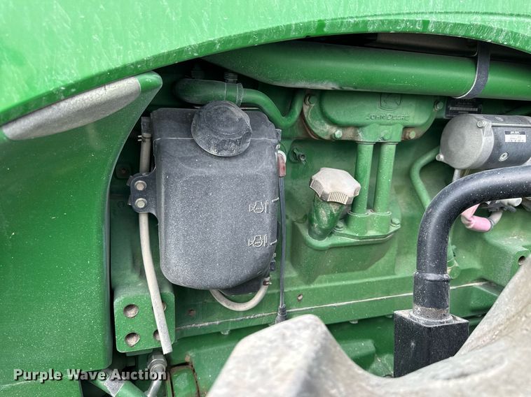 image for item NP9563 2009 John Deere 8530  MFWD tractor