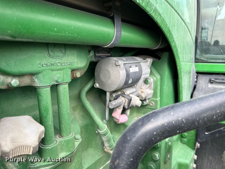 image for item NP9563 2009 John Deere 8530  MFWD tractor