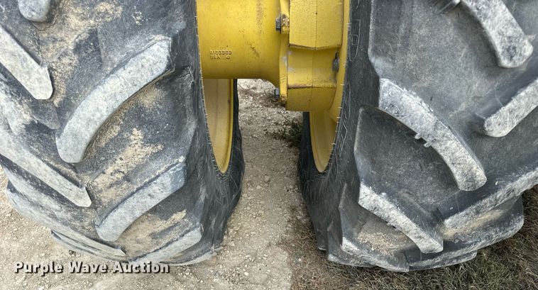 image for item NP9563 2009 John Deere 8530  MFWD tractor