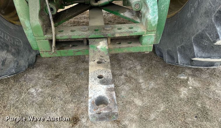 image for item NP9564 1995 John Deere 8200  MFWD tractor