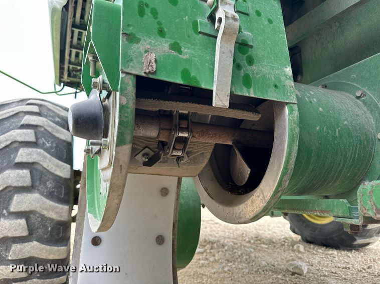 image for item NP9566 2003 John Deere 9750STS  combine