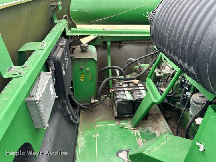 image for item NP9566 2003 John Deere 9750STS  combine