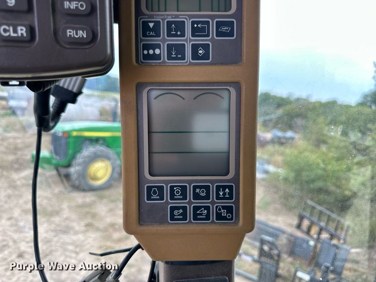 image for item NP9566 2003 John Deere 9750STS  combine