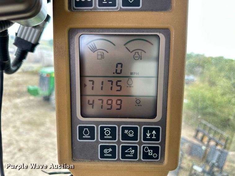 image for item NP9566 2003 John Deere 9750STS  combine