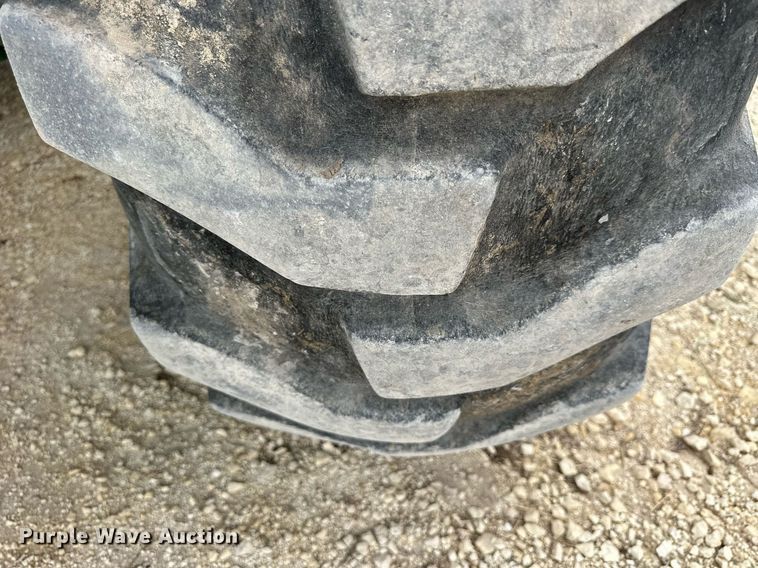 image for item NP9566 2003 John Deere 9750STS  combine