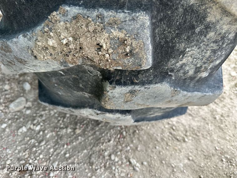 image for item NP9566 2003 John Deere 9750STS  combine