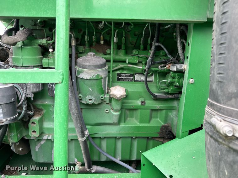 image for item NP9568 2007 John Deere 9760STS  combine