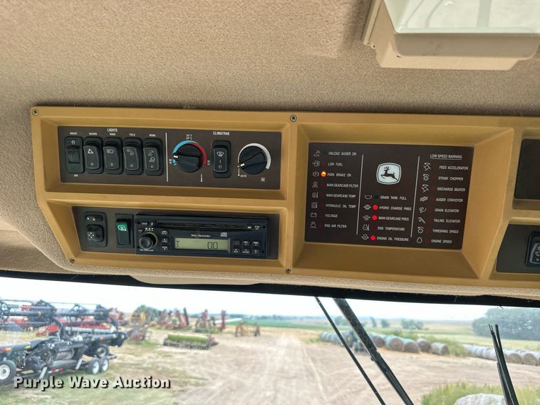 image for item NP9568 2007 John Deere 9760STS  combine