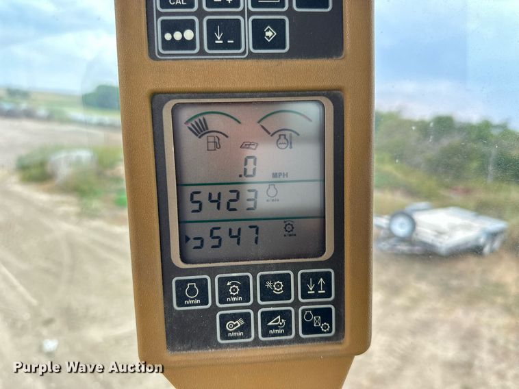 image for item NP9568 2007 John Deere 9760STS  combine