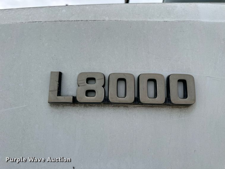 image for item NP9569 1989 Ford L8000  grain truck