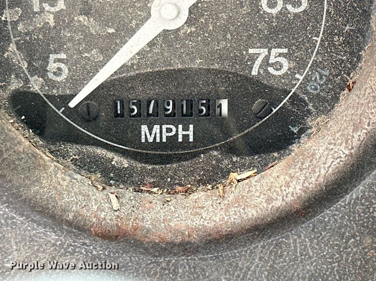 image for item NP9569 1989 Ford L8000  grain truck