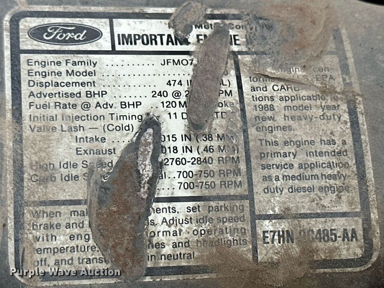 image for item NP9569 1989 Ford L8000  grain truck