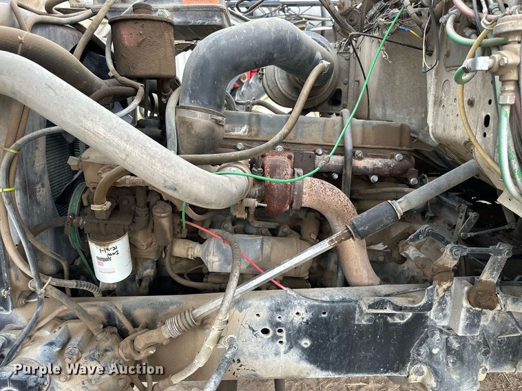 image for item NP9569 1989 Ford L8000  grain truck