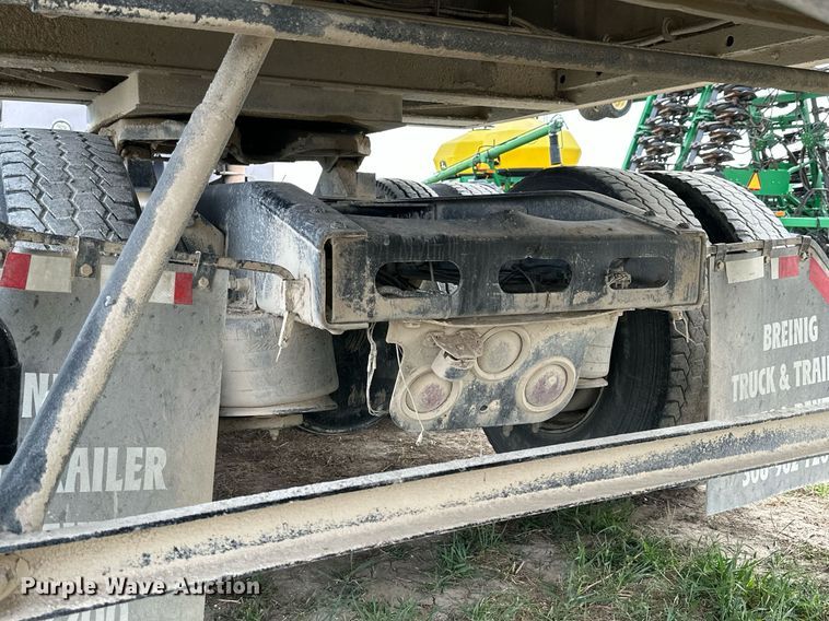 image for item NP9571 2006 Freightliner Columbia  semi truck