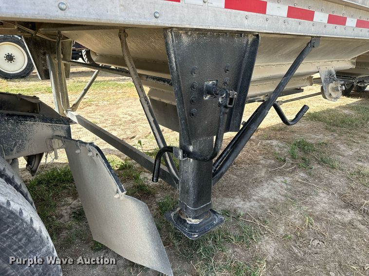 image for item NP9573 2014 Neville Built  grain trailer