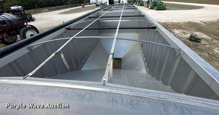 image for item NP9573 2014 Neville Built  grain trailer