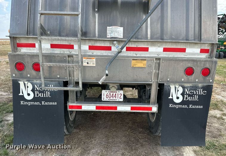 image for item NP9573 2014 Neville Built  grain trailer