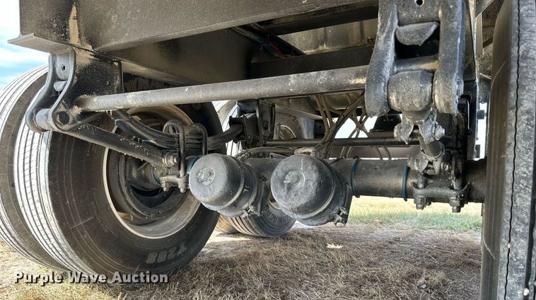 image for item NP9573 2014 Neville Built  grain trailer