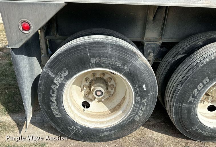 image for item NP9573 2014 Neville Built  grain trailer