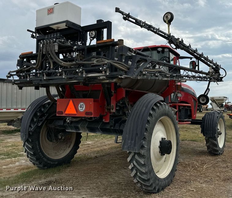 image for item NP9576 2011 Apache AS1020 sprayer
