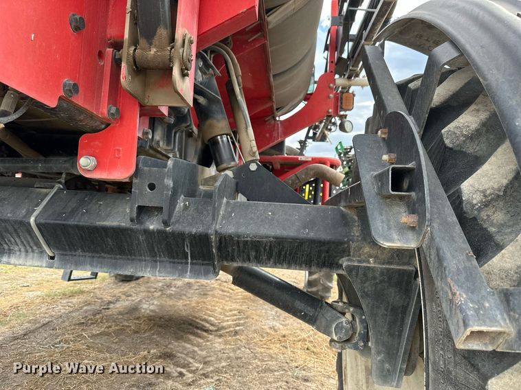 image for item NP9576 2011 Apache AS1020 sprayer