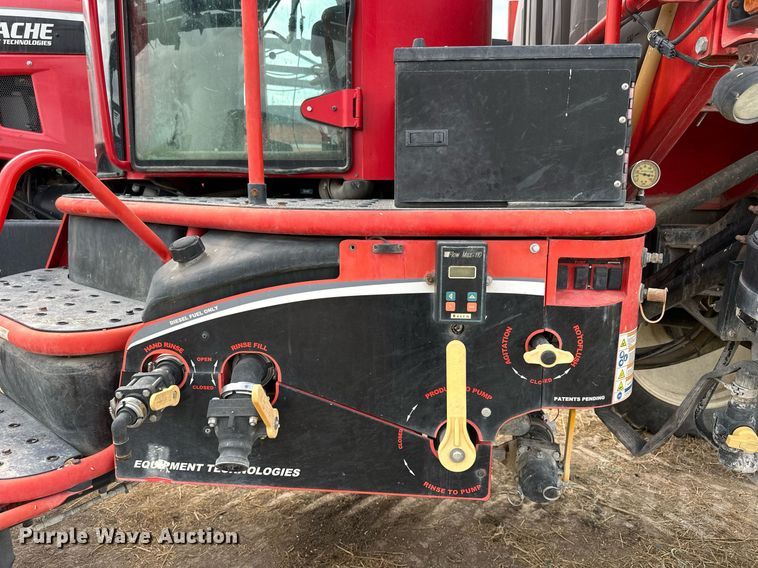 image for item NP9576 2011 Apache AS1020 sprayer