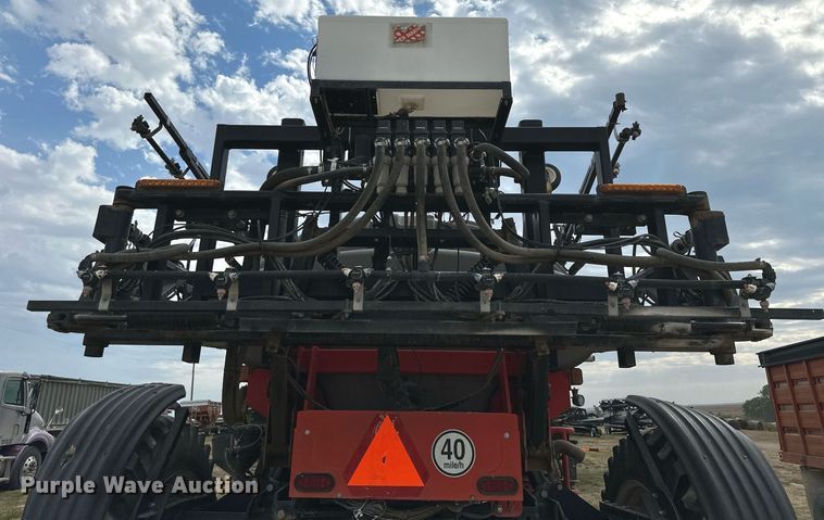 image for item NP9576 2011 Apache AS1020 sprayer