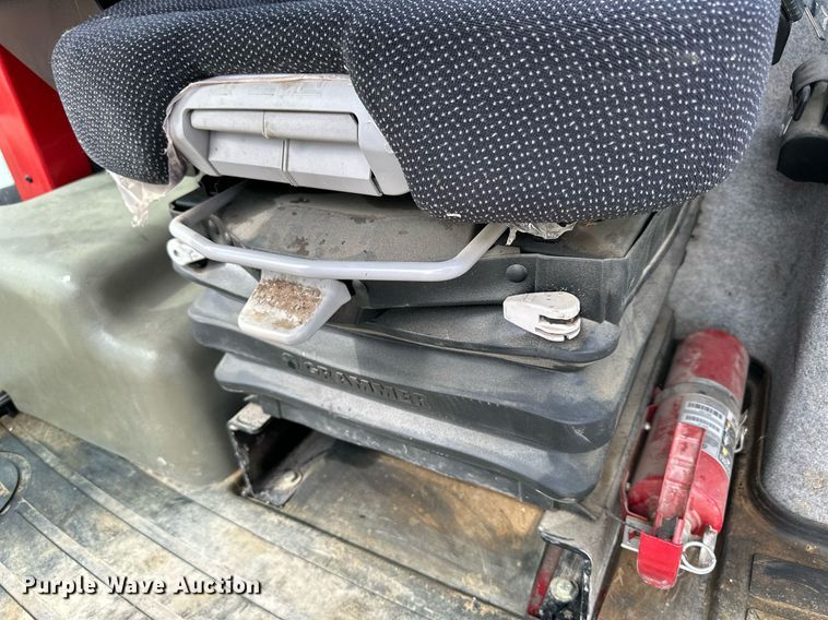 image for item NP9576 2011 Apache AS1020 sprayer