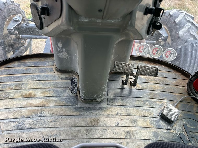 image for item NP9576 2011 Apache AS1020 sprayer