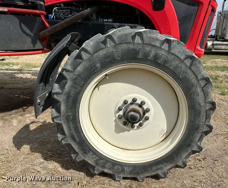 image for item NP9576 2011 Apache AS1020 sprayer