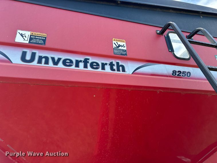 image for item NP9577 Unverferth 8250  grain cart