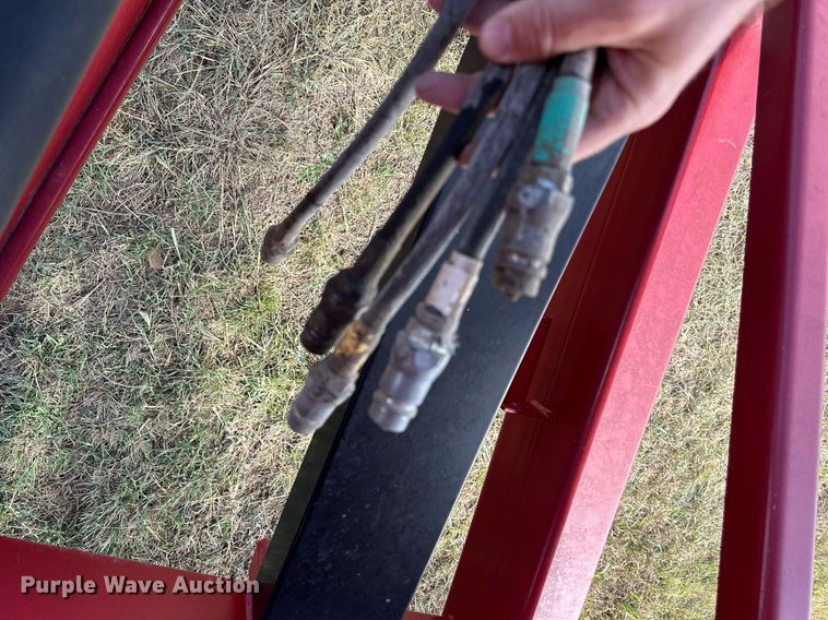 image for item NP9577 Unverferth 8250  grain cart