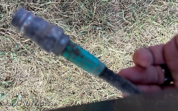 image for item NP9577 Unverferth 8250  grain cart