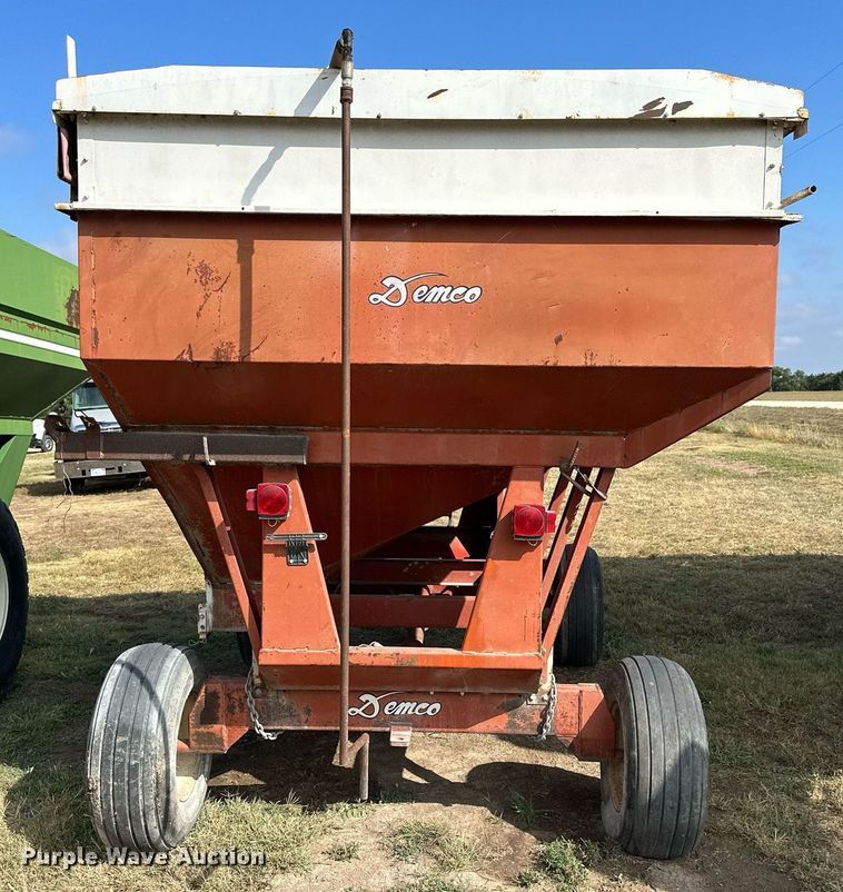 image for item NP9578 Demco RG12  gravity wagon