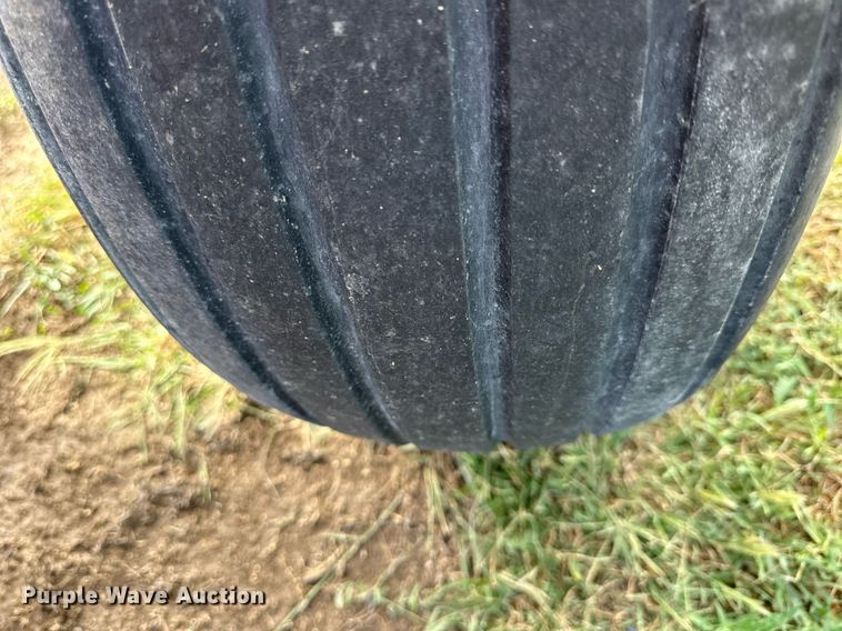 image for item NP9578 Demco RG12  gravity wagon