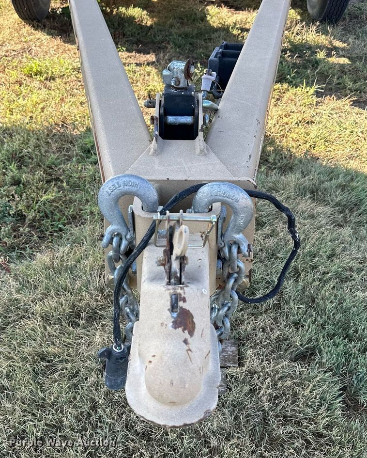 image for item NP9580 Unverferth SeedRunner 3750  seed tender