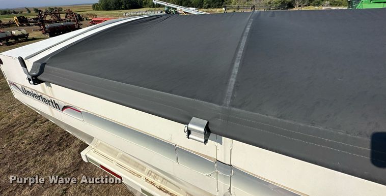 image for item NP9580 Unverferth SeedRunner 3750  seed tender