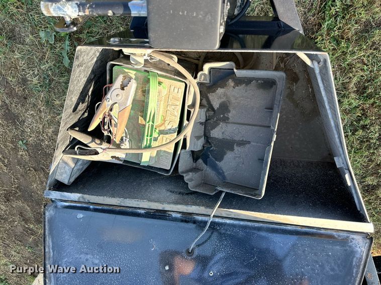 image for item NP9581 2017 East Texas USA  fuel trailer