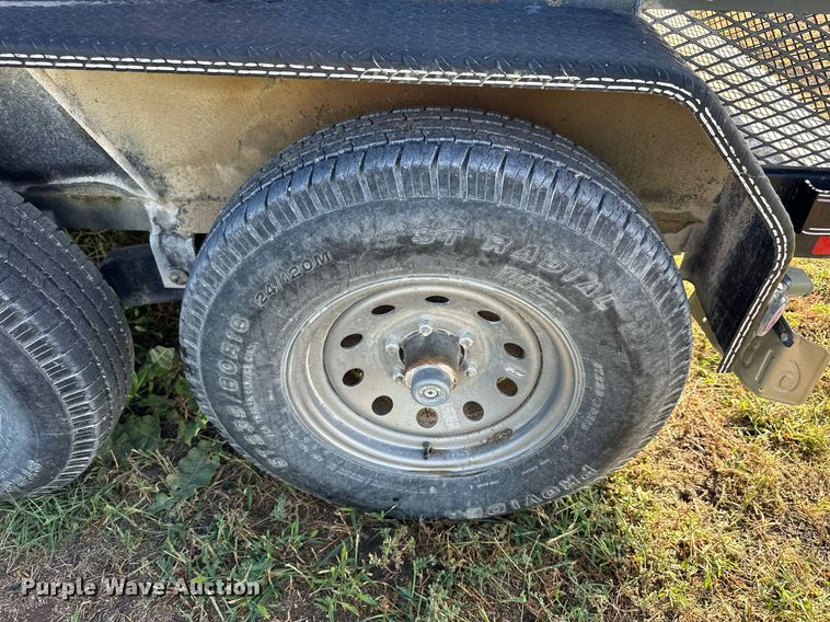 image for item NP9581 2017 East Texas USA  fuel trailer