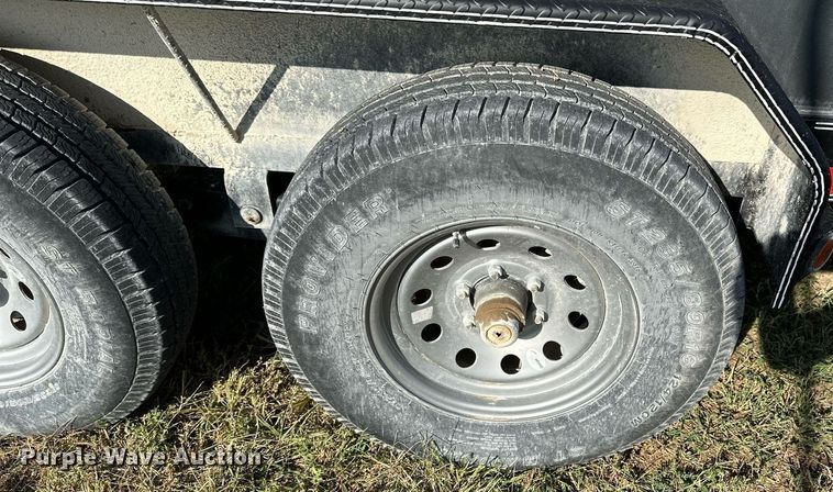 image for item NP9581 2017 East Texas USA  fuel trailer